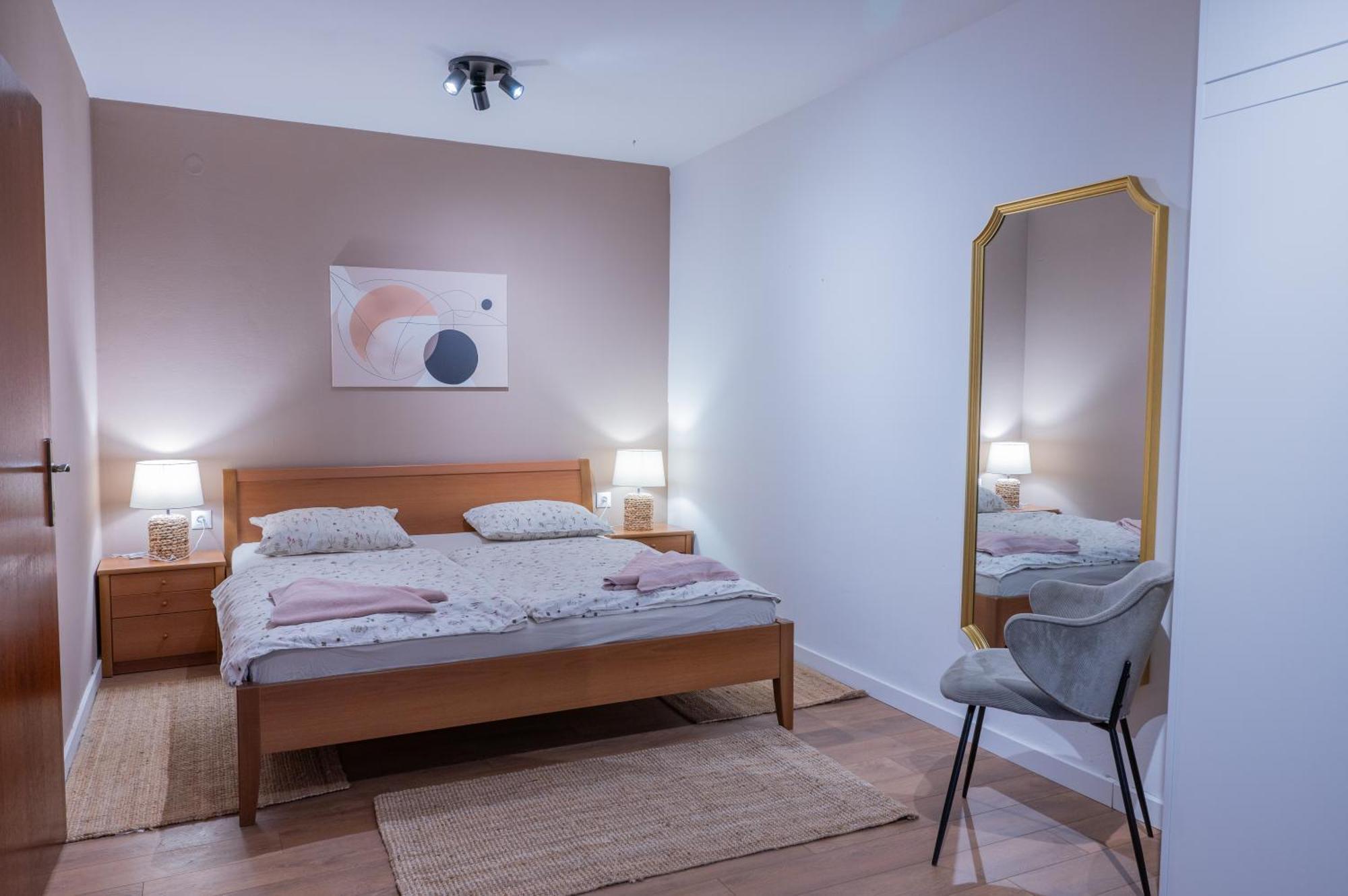 Apartman Rose-2025 Renovated Garden View Porec Exterior photo